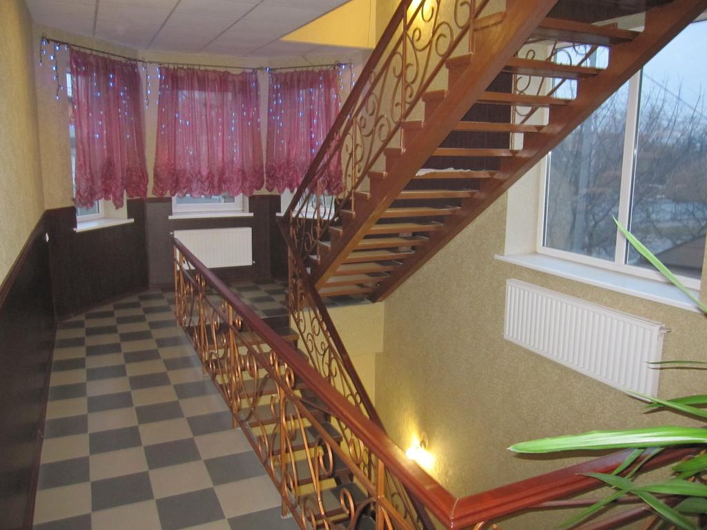 Jaguar Hotel Complex Harkov Kültér fotó