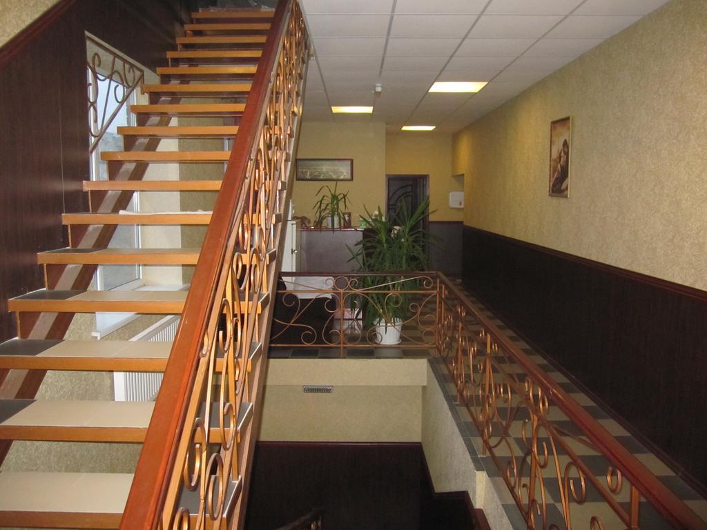 Jaguar Hotel Complex Harkov Kültér fotó